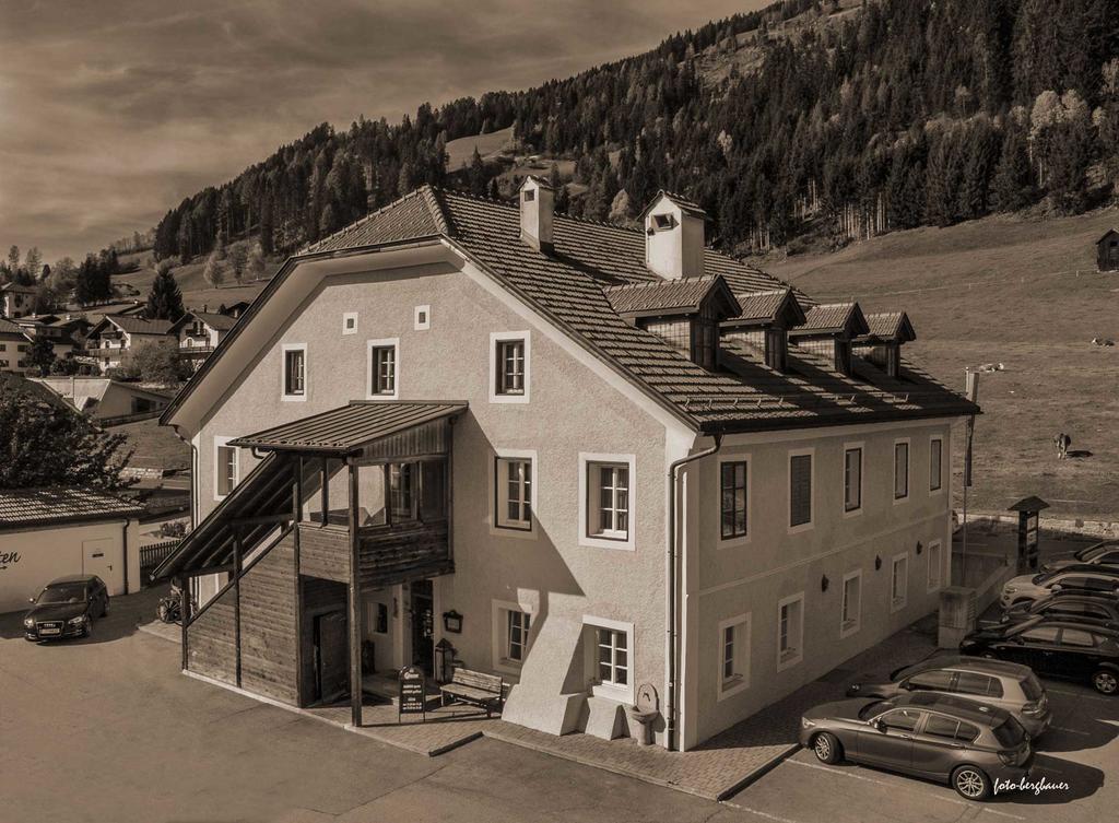 Gasthof Sillianer Wirt Exteriör bild